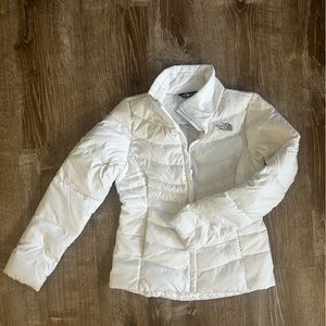 The North Face Women’s Small White Puffy Jacket